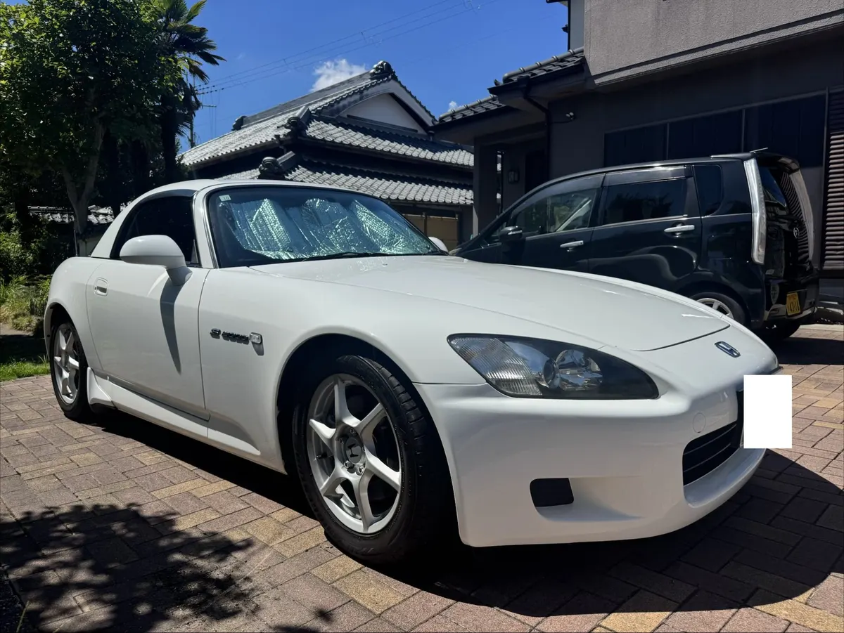 白いホンダ S2000